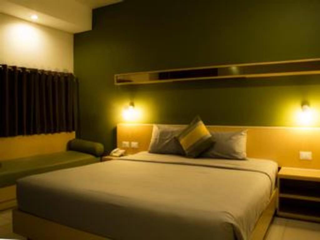 Hotel Tibera Taman Cibeunying 万隆 外观 照片