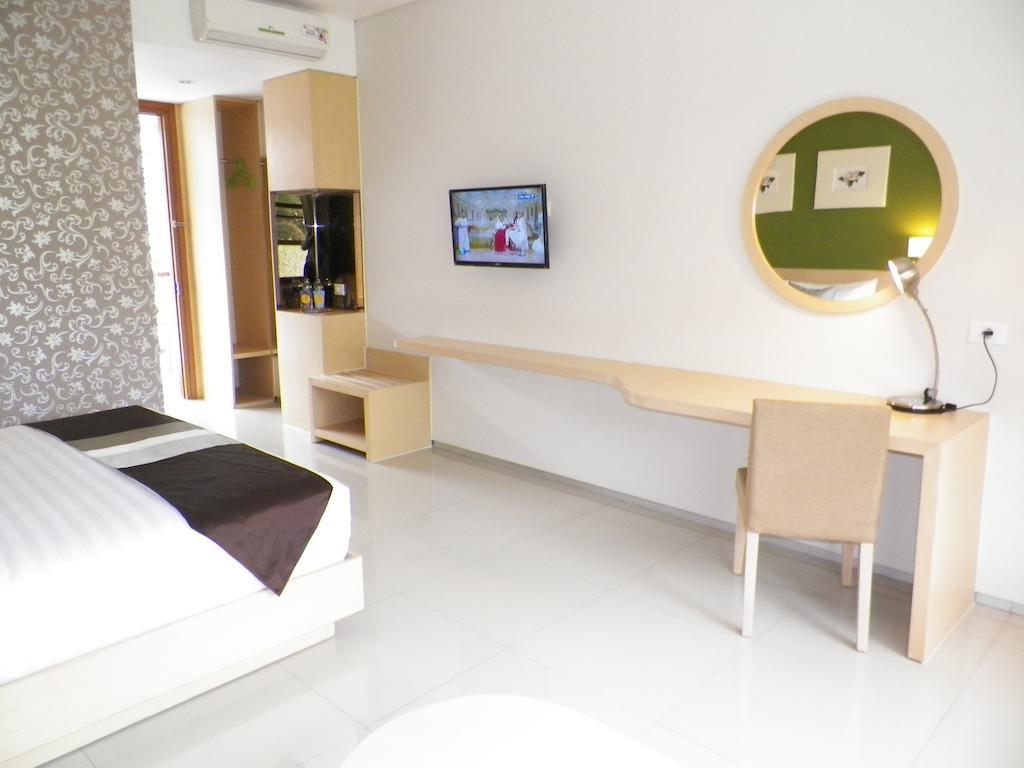 Hotel Tibera Taman Cibeunying 万隆 外观 照片