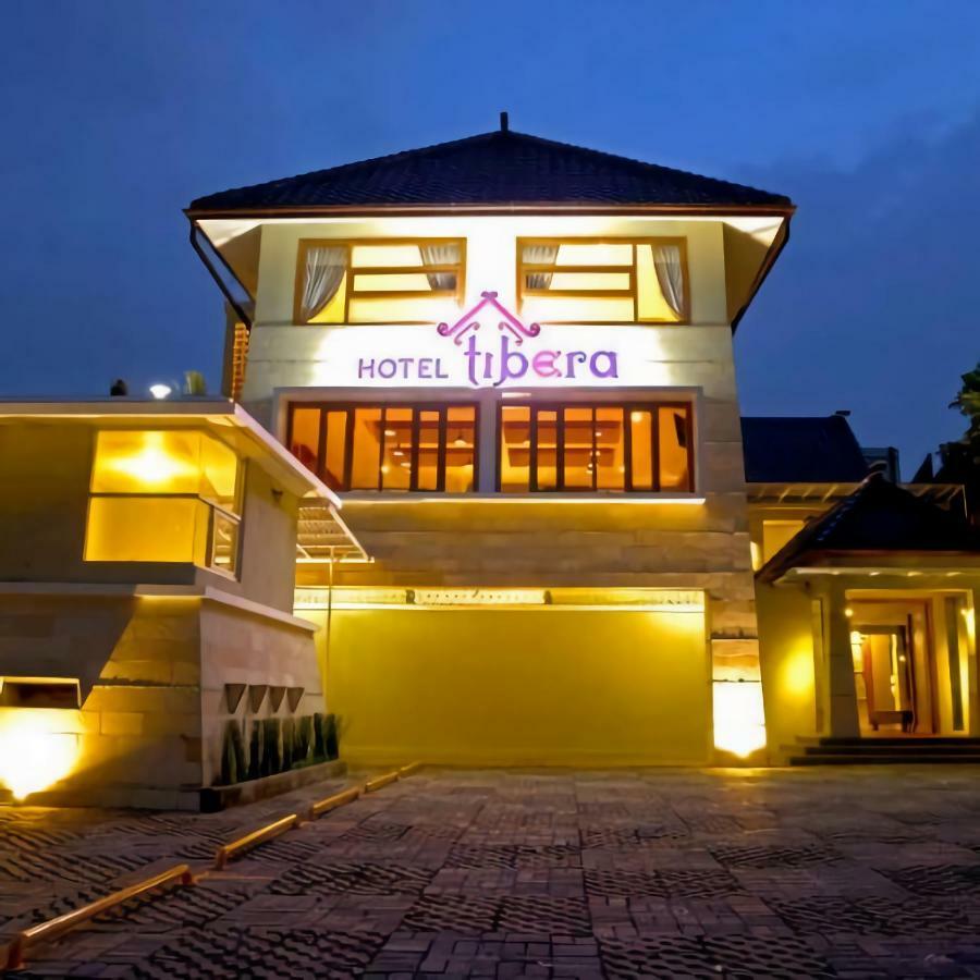 Hotel Tibera Taman Cibeunying 万隆 外观 照片